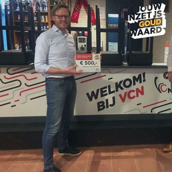 Foto social Winnaar Gouden Lot volleybalvereniging Capelle Nieuwerkerk
